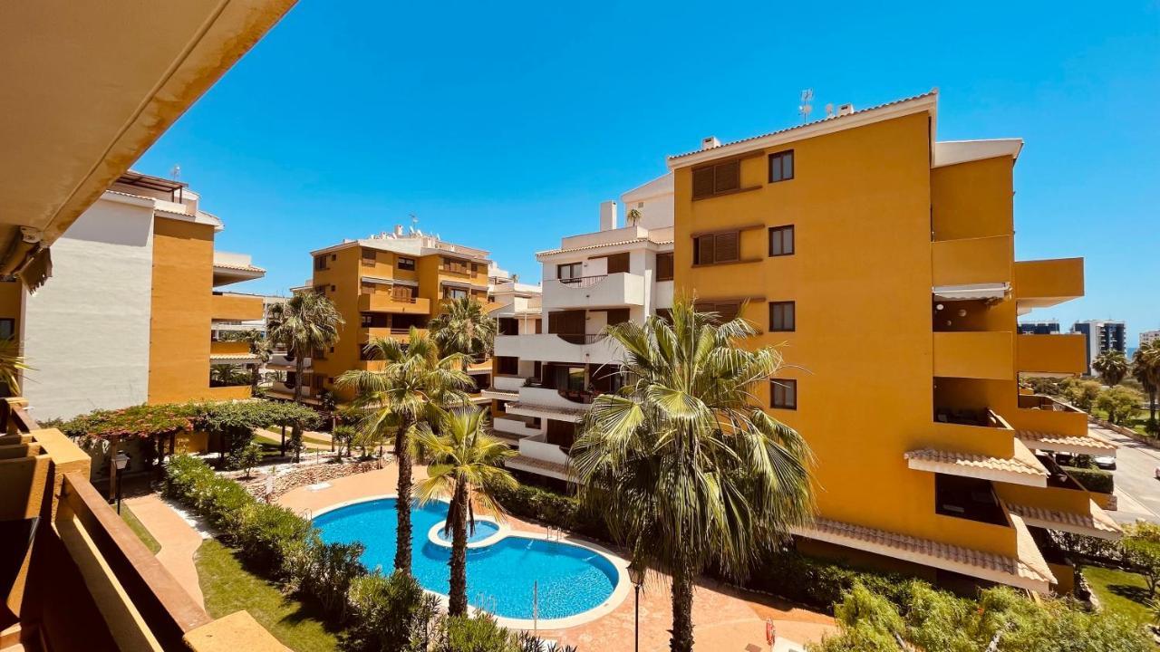 Senorio Entrada Puntaprima Lägenhet Torrevieja Exteriör bild